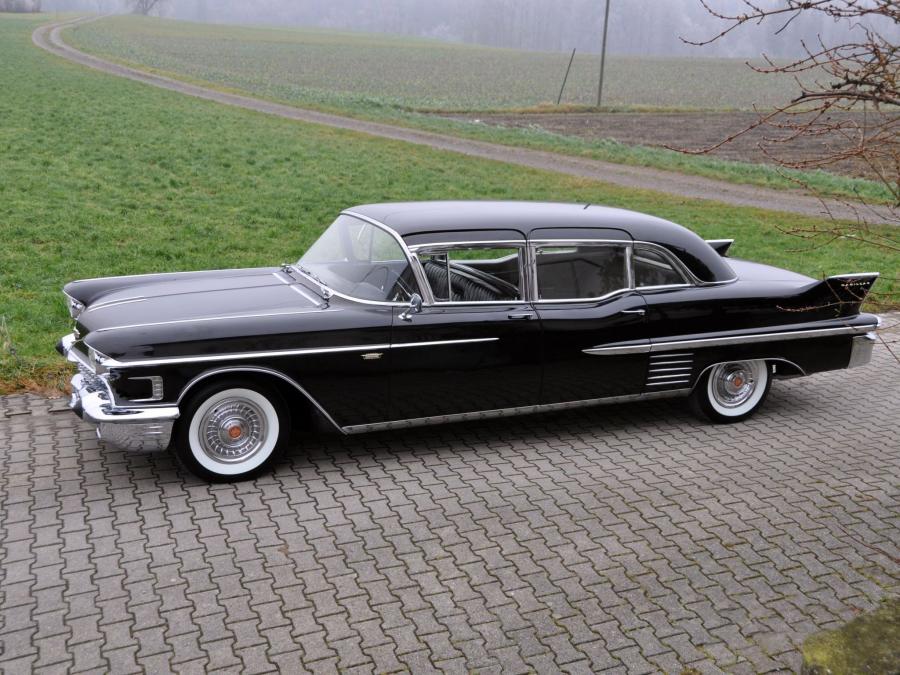  Cadillac Fleetwood Seventy-Five Limousine 1958 года  (фото 3 из 9)